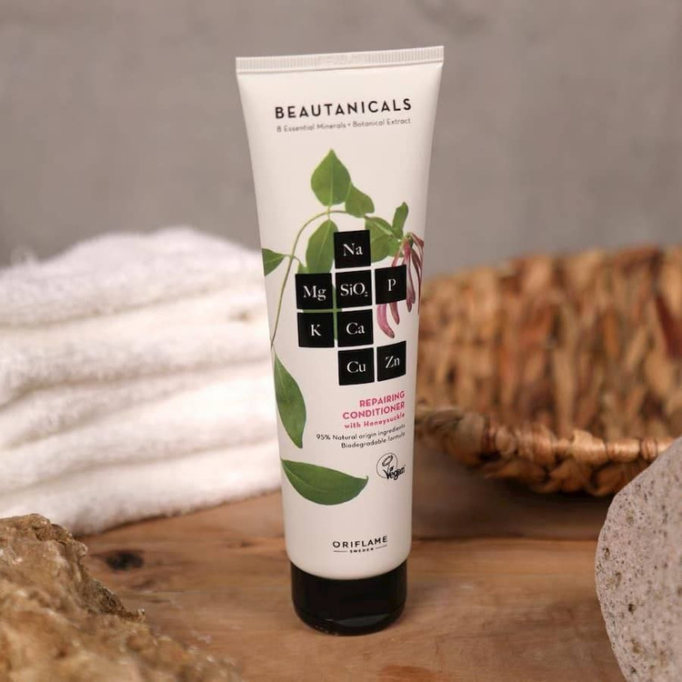 نرم کننده مو بوتانیکالز اوریفلیم