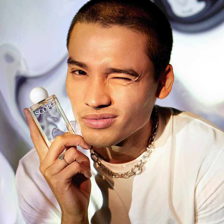 ادوتویلت اسکوپ سفید