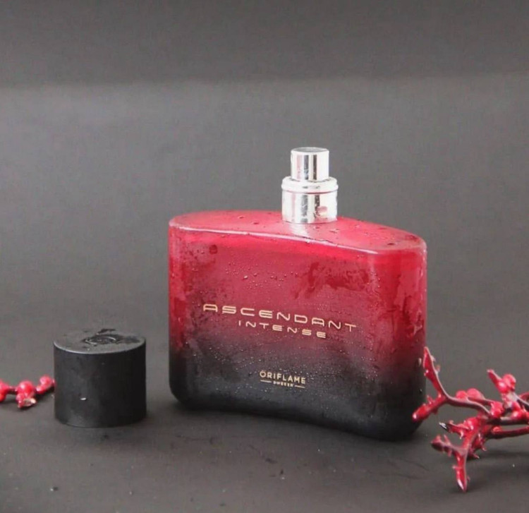 اسندنت قرمز