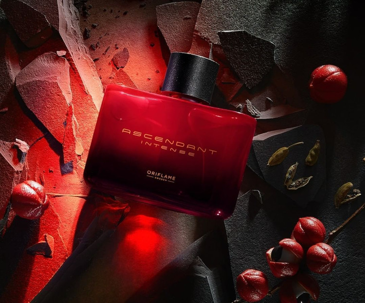 ادوپرفیوم مردانه اسندنت قرمز